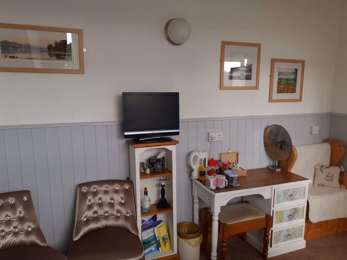 Invergarry Room Only Guest House For Adults 윈더미어 외부 사진