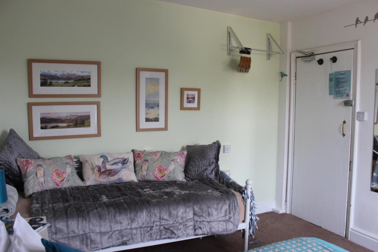 Invergarry Room Only Guest House For Adults 윈더미어 외부 사진