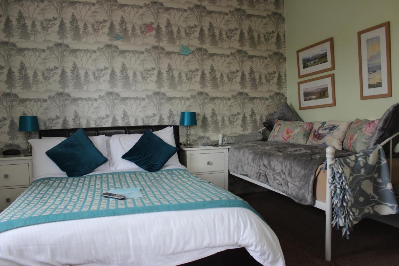 Invergarry Room Only Guest House For Adults 윈더미어 외부 사진